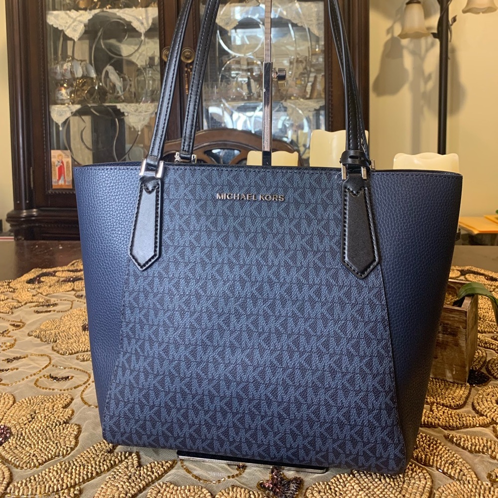 NWT MICHAEL KORS KIMBERLY Leather TOTE
